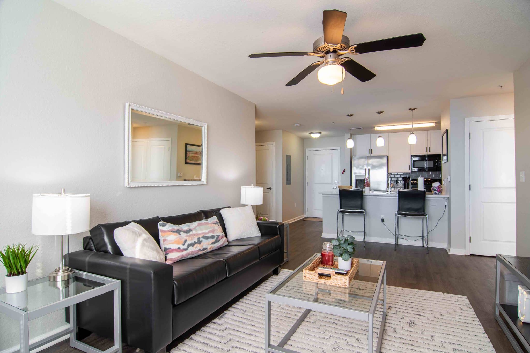 the flats at carrs hill apartments near uga furnished living room and kitchen